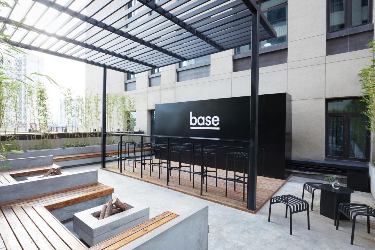 Base-pusan Serviced -shanghai New International Expo Centre 4*