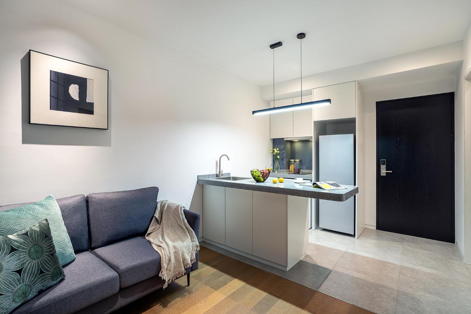 Base-pusan Serviced -shanghai New International Expo Centre Aparthotel 4*